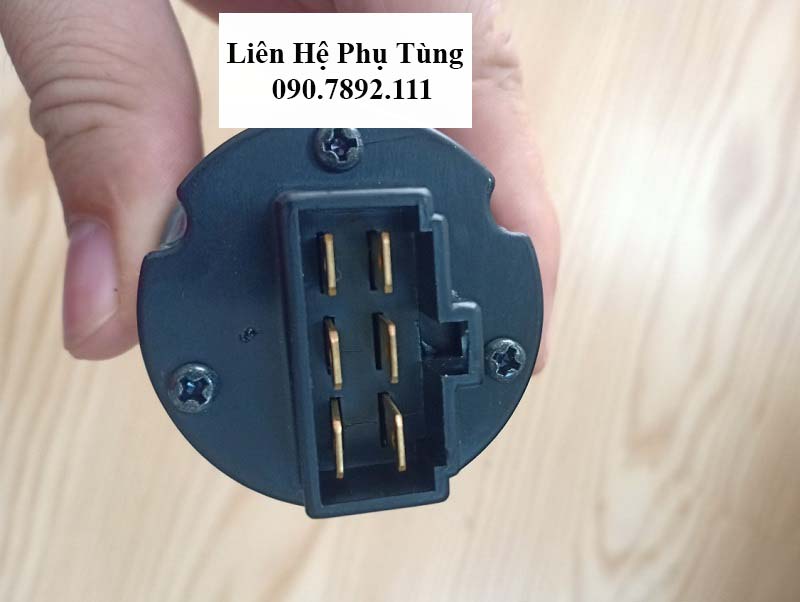 Ổ Khóa Điện Máy Xúc Đào Kobelco - Ảnh 4