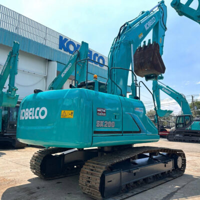 xe đào kobelco sk200 tiêu hao bao nhiêu lít nhiên liệu